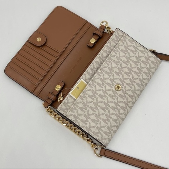 Michael Kors MD MF Phone Xbody Bag Vanilla - Picture 6 of 12